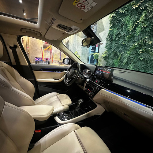 BMW X1 SDRIVE 20i X-Line 2.0 TB Active Flex