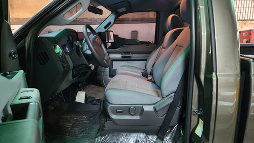 Imagen 9 de 13 de Ford F-250 Super Duty