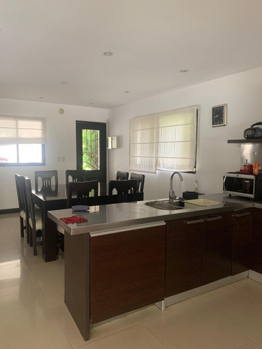 Imagen 8 de 24 de Casa A La Venta En El Laquen Canning San Vicente