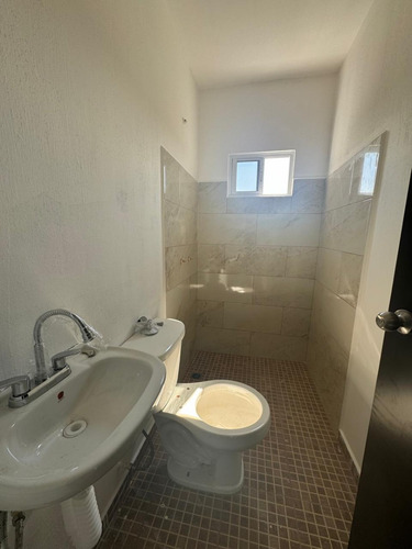 Preventa Casa Hermosa En Berriozábal, Colonia Linda Vista ¡dos Niveles Y Diseño Moderno! Precio A Tratar!!!