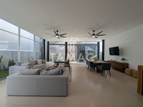 Casa En Venta En Exclusiva Comunidad Cerrada En Burgos Corinto, Temixco