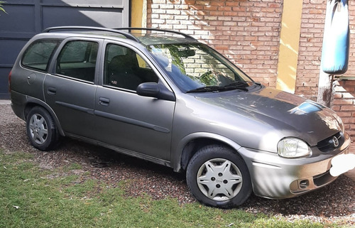 Imagen 2 de 3 de Chevrolet Corsa Wagon 2005