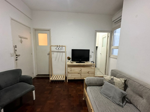 Departamento Tipo Estudio, Monoambiente En Alquiler Temporal, Palermo ///// Ver El Video, Está Renovado