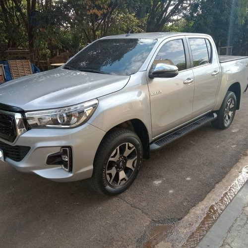 Toyota Hilux 2.8 Srx 50th Anniversary Cab. Dupla 4x4 Tdi