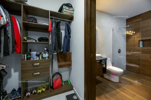 Casa En Venta De Lujo Arcos Guadalupe Zapopan