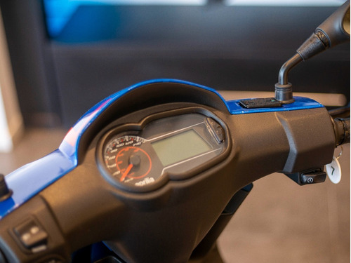 Imagen 19 de 25 de Aprilia Sr 160 Azul Reserva Disponible