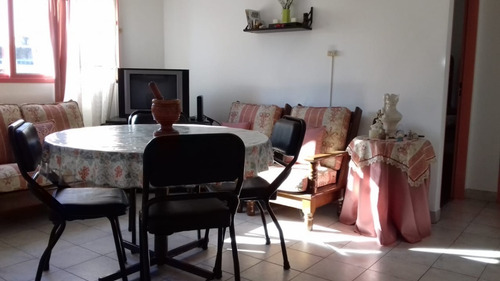 Imagen 2 de 13 de Departamento 1 Dormitorio Con Jardín En Calle 45 Entre 26 Y 27