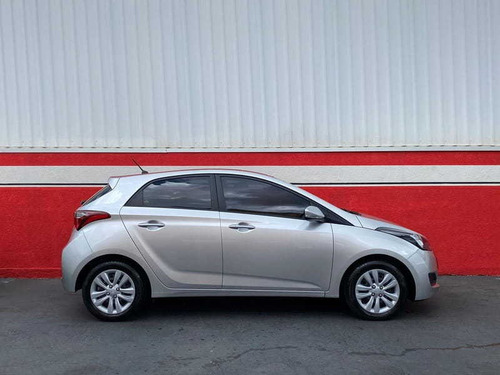 Imagem 7 de 15 de Hyundai Hb20 1.0 Comfort