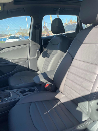 Imagen 7 de 13 de Volkswagen Taos 2022 1.4 250 Tsi Highline