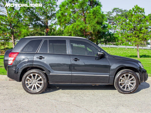 Imagen 6 de 25 de Suzuki Grand Vitara Limited 2.4 4x2 | Permuta / Financia
