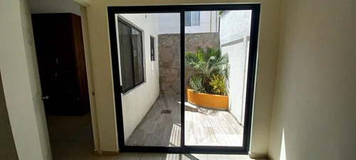 Se Vende Casa En Sonterra, 3 Recamaras, Una En Pb, Terraza Tipo Roof, 3.5 Baños