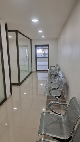 Local 26m2 San Antonio/moneda, Santiago Centro