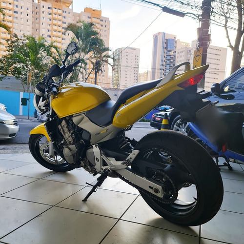 Imagem 2 de 10 de Honda Cb600f Hornet Pneus Novos Ponteira Akrapovic Garantia