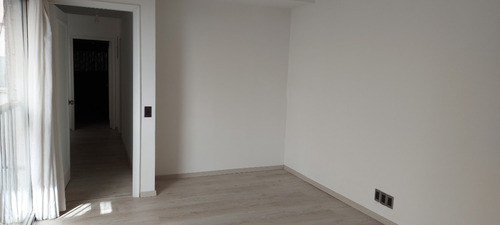 Imagen 13 de 29 de Venta Apartamento Con Hermosa Vista 3 Dormitorios Y Servicio Con 2 Garajes