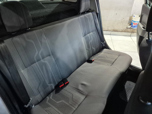 Renault Logan Logan Expression 1.0 16V (flex)