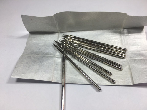 Imagen 4 de 5 de Agujas Para Maquinas De Coser Cerradora De Costales 10 Pzs