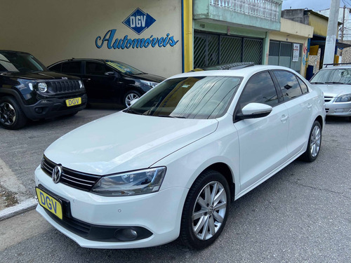 Volkswagen Jetta 2.0 Comfortline Flex 4p Tiptronic