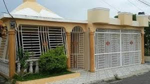 Imagen 5 de 22 de Casa A Bajo Costo, Bani, Peravia