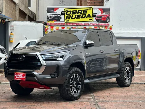 Toyota Hilux Srx 2.8 4x4 Diesel Mod 2023 Con Blindaje 2plus