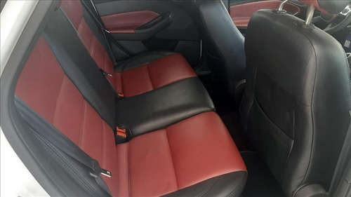 Imagem 8 de 10 de Ford Focus 1.6 S 16v