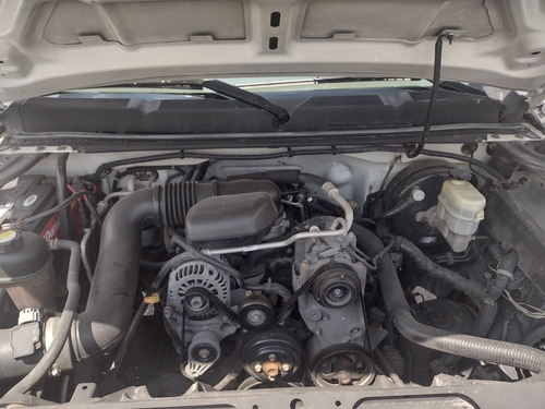 Imagen 9 de 9 de Chevrolet Silverado D Silverado 1500 5vel Cab Reg 4x2 Mt