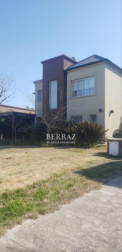 Casa Venta 7 Ambientes En San Alfonso Pilar Del Este Lote De 500 M2