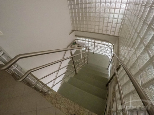 Loja Térrea, Com Aproximadamente 300 M², No Bairro Itoupava Norte. - 3571709l