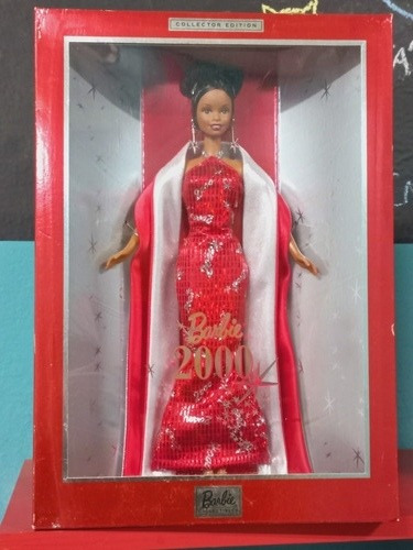 Barbie 2000 Holiday New Year Negra Collector Signature 