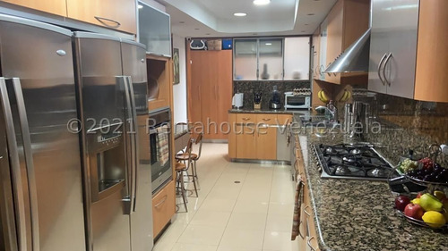 Imagen 4 de 18 de Casa En Venta La Castellana Mls #22-18410