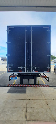 Mb Atego 2426 6x2, Ano 2017/18 Com Baú De 9 Mts De Comp.