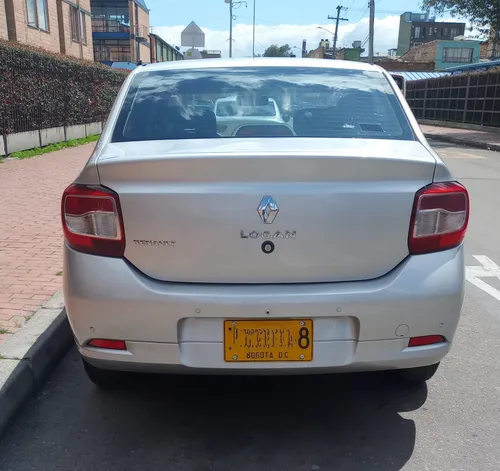 Renault Logan 1.6 Privilege