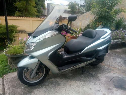 Yamaha Majesty