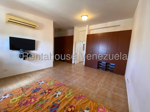 Ip Vendo Casa En Alto Hatillo 25-14886