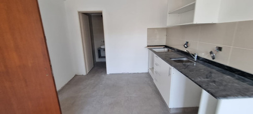 En Venta Palomar Departamento De 1 Ambiente Balcon F: 9206