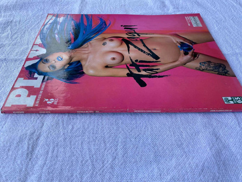 Revista Playboy Julho 2015 Número 482 Tati Zaqui