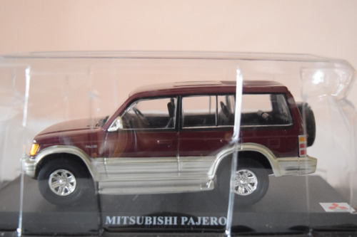 Mitsubishi Montero (pajero) Bordo Ixo 1/43  C/caja 