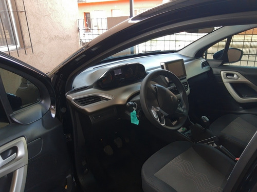Peugeot 2008 1.6 Allure 2018