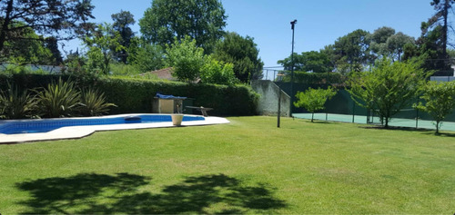 Excelente Casa Quinta En Venta
