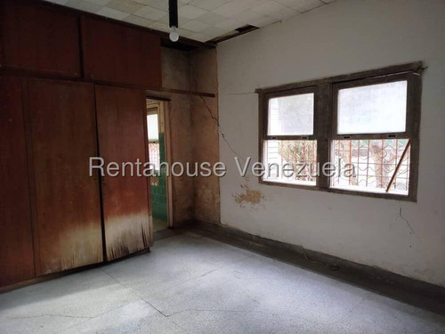 Casa En Venta En San Bernardino Caracas A Pie Del Avila Casas Para Remodelar Angela Tochon
