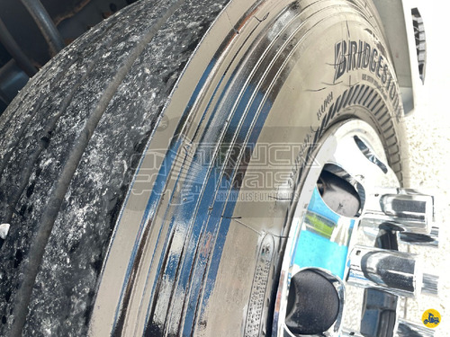 Volvo Vm 330 4x2 Ano 2013
