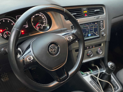 Volkswagen Golf 1.6 Trendline 2016