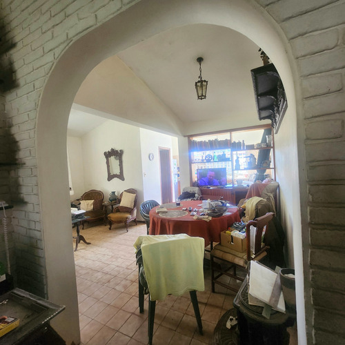 Casa En Un Padrón Único Toda En Una Planta Hermoso Entorno A Dos Cuadra De Avenida Bolivia