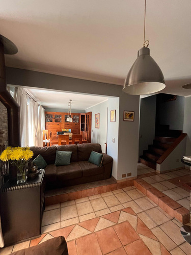Casa 5 Dormitorios Y 2 Baños, Sin Comisión