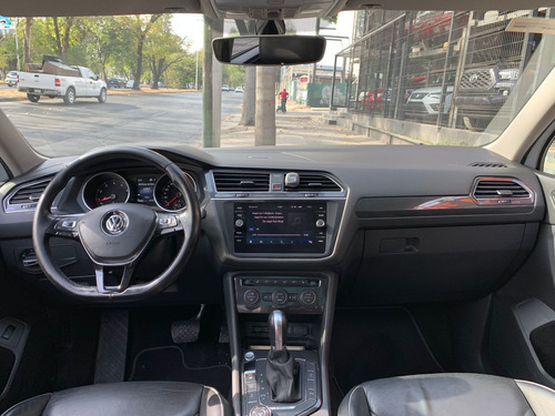 Volkswagen Tiguan 2.0 Highline At