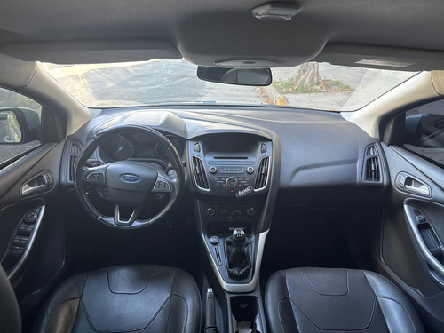 Ford Focus III 2.0 Sedan Se