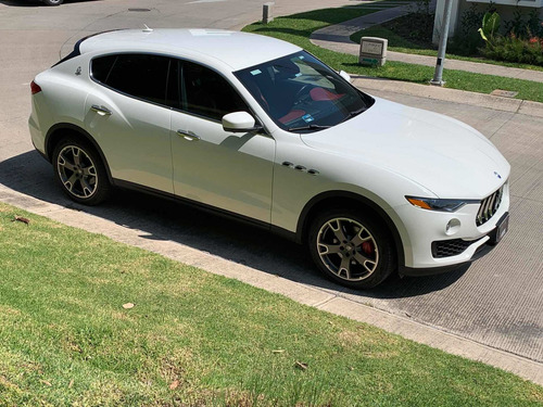 Imagen 8 de 15 de Maserati Levante 3.0 Mt 2017
