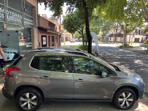 Imagen 9 de 18 de Peugeot 2008 2017 1.6 Feline