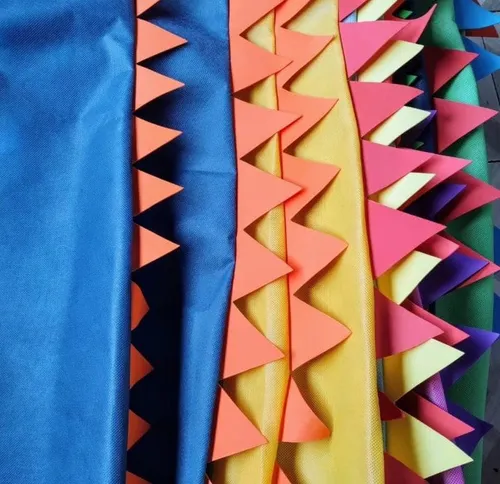 Capa En Friselina Dinosaurio Con Capucha