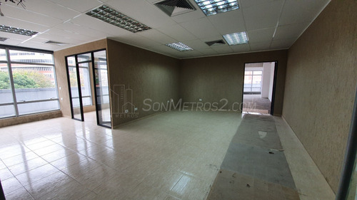 Oficina Deposito Venta Con Financiamiento Boleita Norte 134 Mts2 + Terraza Sonmetros2