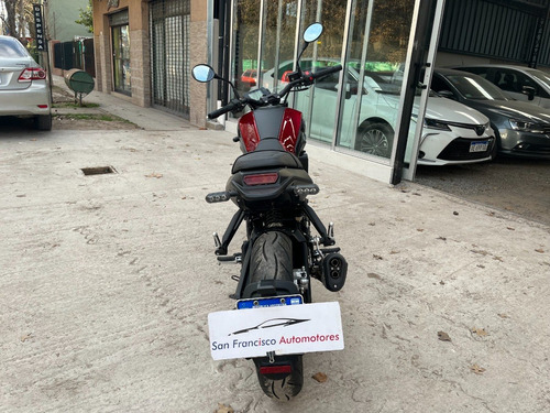 Imagen 5 de 19 de Benelli Leoncino 250